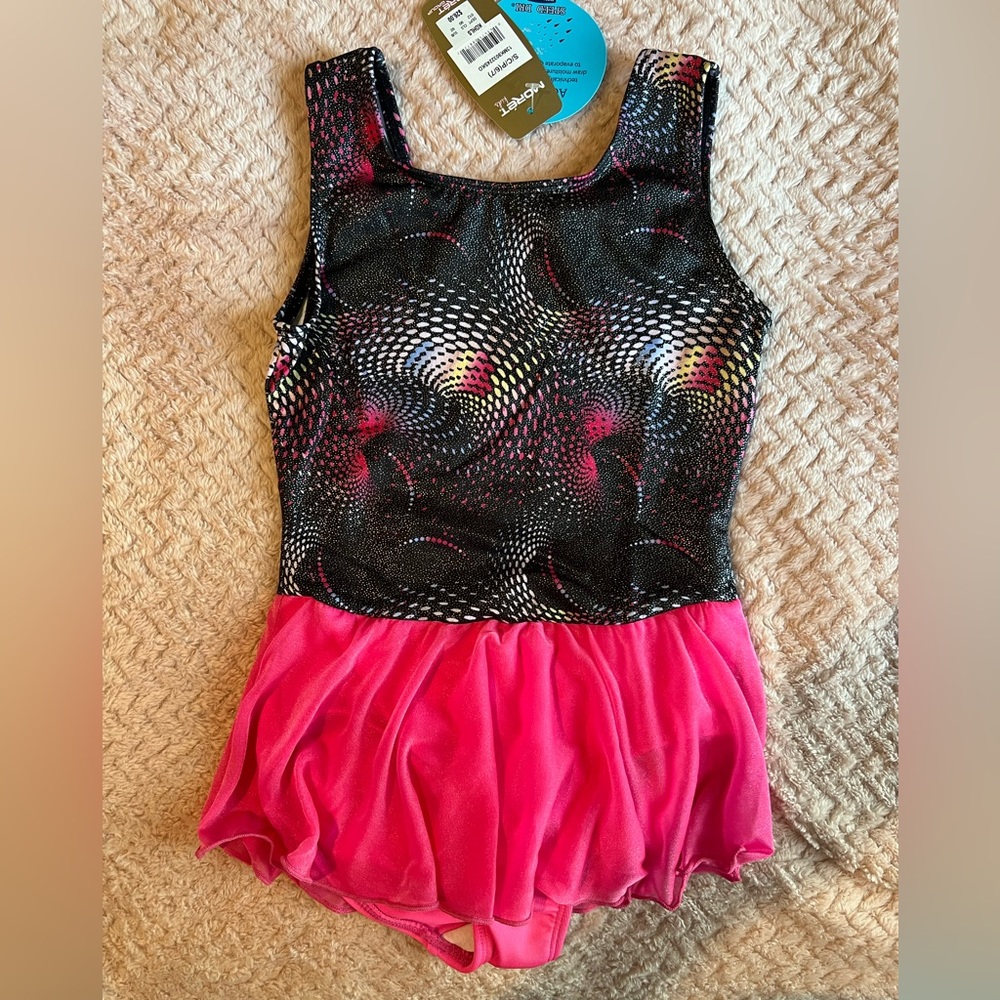 Moret kids small (6/7) active wear (dance/gymnastics).